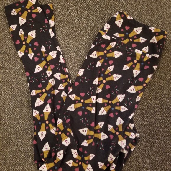 LuLaRoe Pants - LulaRoe OS leggings - EUC Ice cream cones & hearts